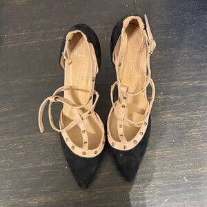 Atmosphere Black and Tan Heels